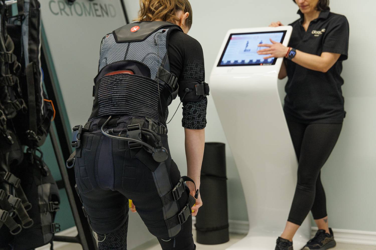 ورزش ems در شمال غرب تهران